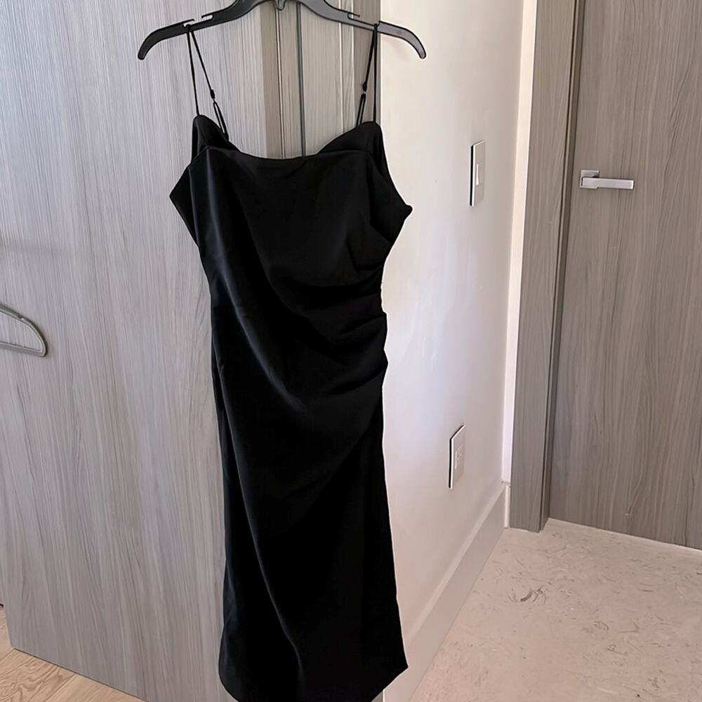 NWT $220 REVOLVE FINDERS KEEPERS Australia SLIP DRESS Emily black US 8 (M) - Picture 4 of 11